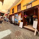 Sarı Konak