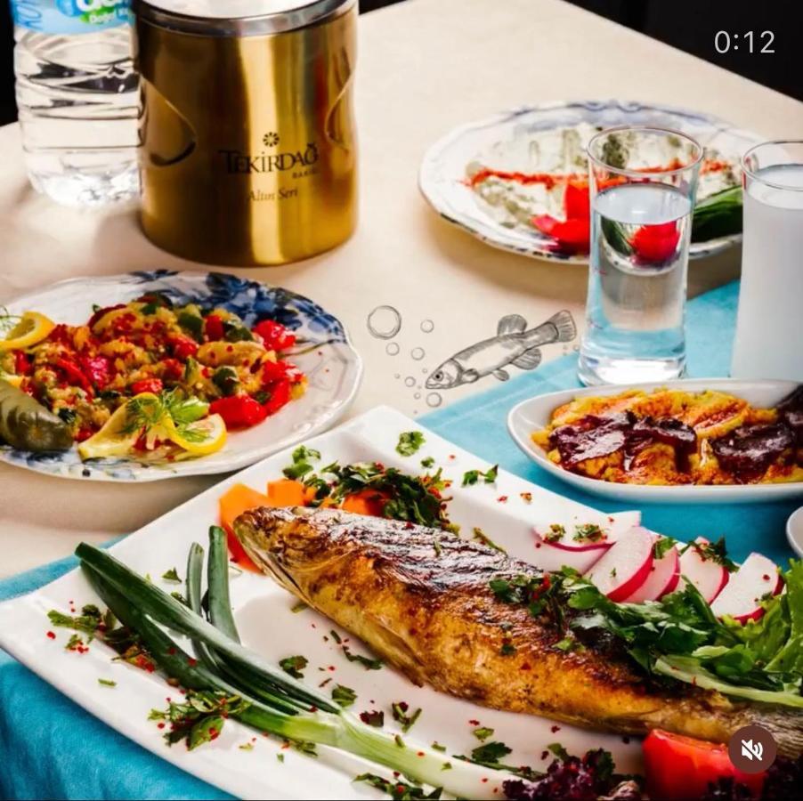 Sarı Pansiyon *